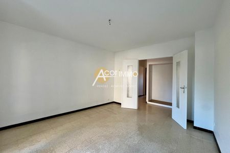 TOULON OUEST, dans une charmante résidence, T3 avec magnifiq - Photo 5