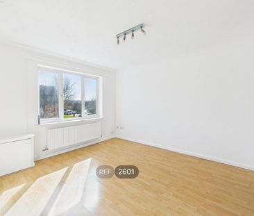 2 bedroom property to rent - Photo 1