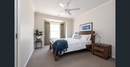 FULLY FURNISHED - CONTACT AGENT FOR AVAILABILITY - Photo 3