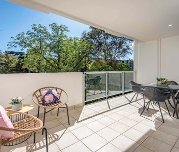 16/59 Lowanna Street, Braddon ACT 2612 - House For Rent | Domain - Photo 5