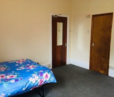 Studio Flat, Bowes Road, N13 - Photo 4