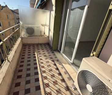STUDIO CANNES BANANE AVEC TERRASSE - Photo 1