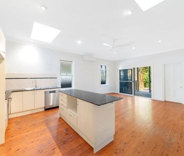 Expansive Federation family home in coveted cul-de-sac position - Photo 5