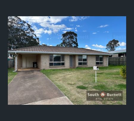 10 Webster Street, Kingaroy, Qld 4610 - Photo 2