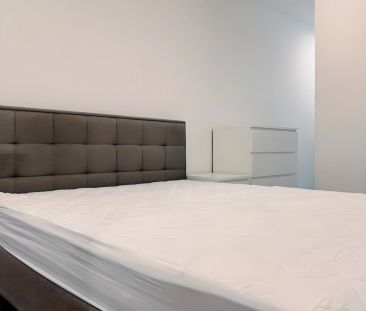 2 bed 2 bath - second room - Photo 3