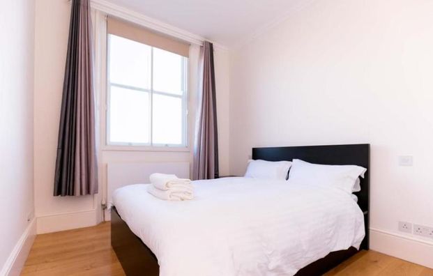 Park Road, NW8, London - Photo 1