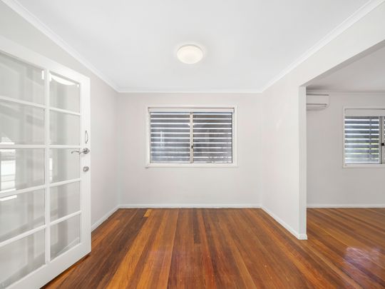 253 Anzac Avenue, Kippa-Ring QLD 4021 - House For Rent - $875 | Domain - Photo 1