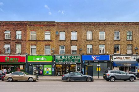 2 bedroom flat to rent - Photo 4