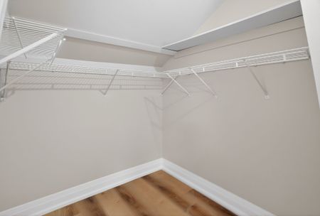 For Lease - 103 Thomas Street Unit# 104, Oakville, Ontario - Photo 3