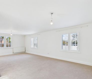 4 bedroom house to rent - Photo 1