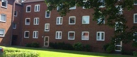 Modernisierte Wohnung zu Mitte April zu vermieten! - Foto 1