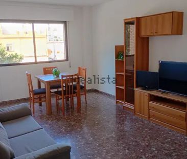 Alquiler de piso en Avenida Pintor Portela - Foto 1