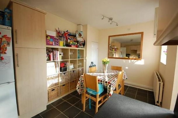 Edmunds Road, Hertford - Photo 1