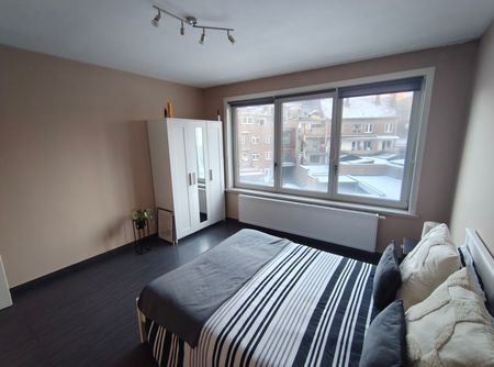 Eén slaapkamer appartement in het centrum van Aalst. - Photo 5