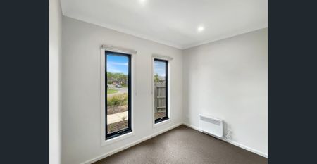 🏡 Brand New 2-Bedroom Townhouse in Mernda - Photo 2