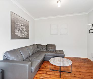 Furnished | 5mins to CBD - Photo 1