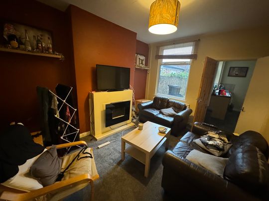 Wellington Street, Heslington Road - P10833 - Photo 1