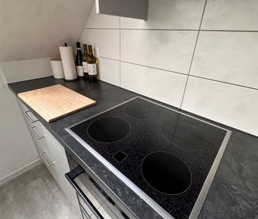 Helle und moderne 3-ZW in Wiedlisbach im Dachgeschoss - Photo 1
