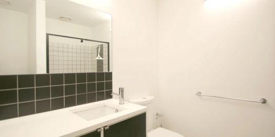 Modern, fully-equipped CBD pad close to everything! - Photo 3
