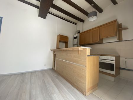 Location Appartement 2 pièces 45m² SAUMUR 49400 - Photo 5