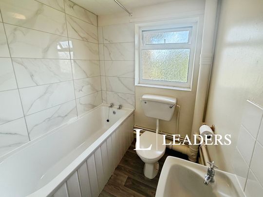 2 bedroom apartment to rent St. Anthony's Court, Boothen Green, Stoke-on-Trent, ST4 - Photo 1