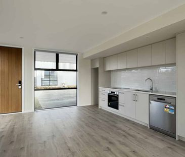 Mount Roskill, 3 bedrooms - Photo 3