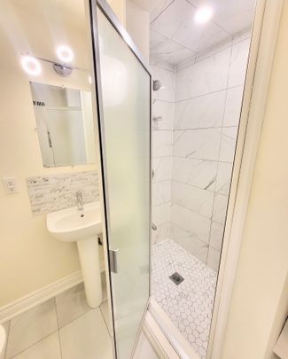 For Lease - 923 Penson Crescent Unit# BSMT, Milton, Ontario - Photo 1