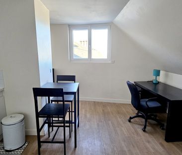 Location Appartement 1 pièce 20m² COMPIEGNE 60200 - Photo 5