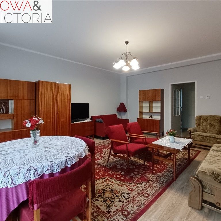 Przytulne mieszkanie w dogodnej lokalizacji. - Photo 1