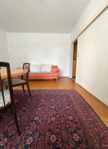 Gemütliche möbelierte 2-Zi-Wohnung mit Balkon, Parkplatz & Grünblick in 8045! - Photo 2