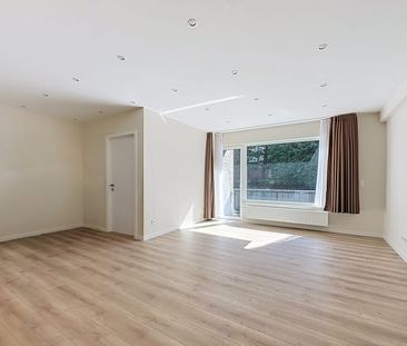 Appartement te huur - Foto 2