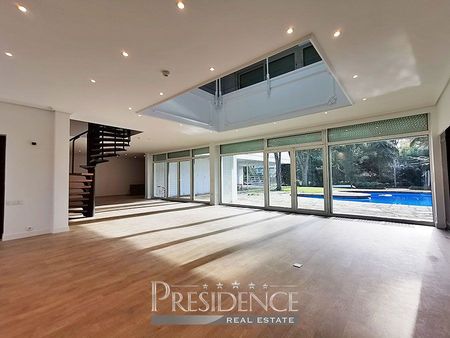 Villa in Madrid, LA FLORIDA, for rent - Photo 5