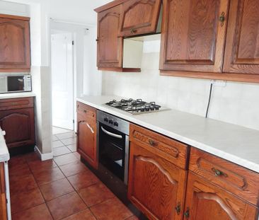 3 bedroom terraced house to rent - Photo 5