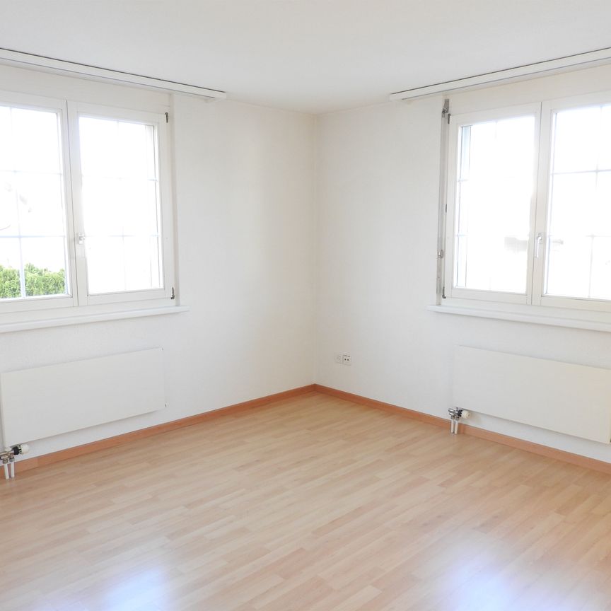 Neuer Mieter für heimelige Dachwohnung gesucht! - Photo 1