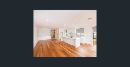 PERFECT FAMILY ENTERTAINER AVAILABLE NOW - Photo 5