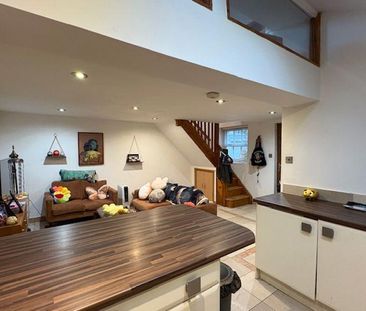 1 bedroom property to rent - Photo 2