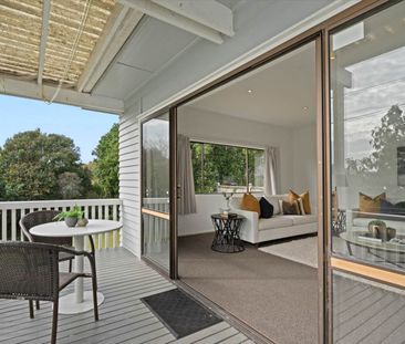 Charming Family Home - Photo 6