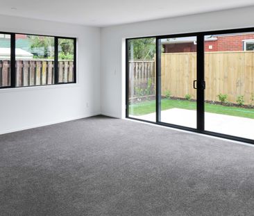 3 Bedroom Townhouse - Photo 1