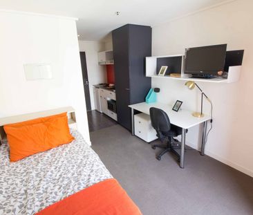 Studio Apartment near Melbourne Uni - Photo 3