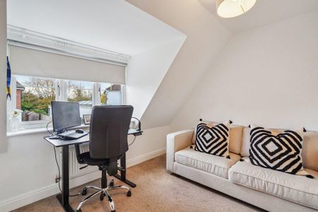 2 bedroom semi-detached house to rent - Photo 5