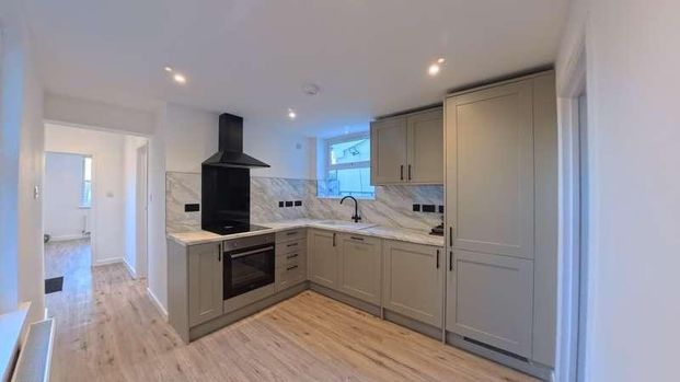 Moorland Road, Weston-super-mare, BS23 - Photo 1