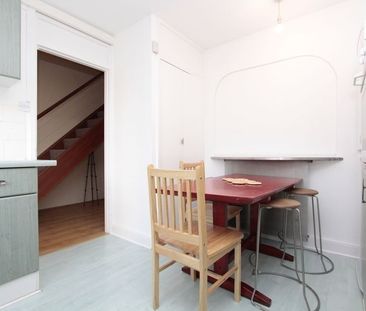 Room in a Shared Flat, Hind Grove, E14 - Photo 1