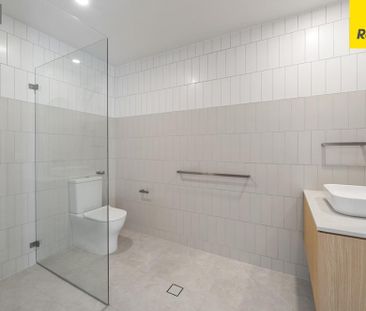 'Boulevard' Retro Resort-Style Living - Brand New 1 bedroom + study... - Photo 6