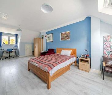 Ascot, Berkshire, SL5 - Photo 5