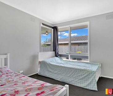 Renovated Family Home - Photo 4