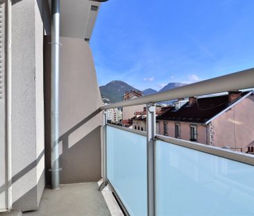 Location Appartement 3 pièces 53m² GRENOBLE 38100 - Photo 6