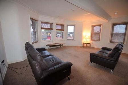 700 Wilmslow Road, Manchester - Photo 2