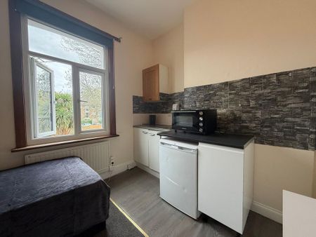 Studio to rent - Photo 5