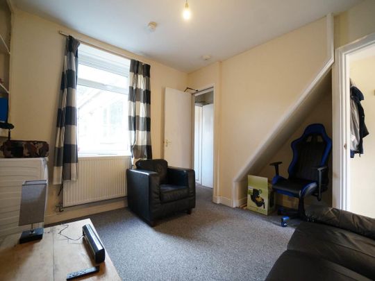 7 St Pauls Terrace - Photo 1