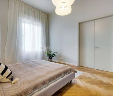 Kiadó újszerű állapotú lakás - Budapest VI. kerület - Photo 6